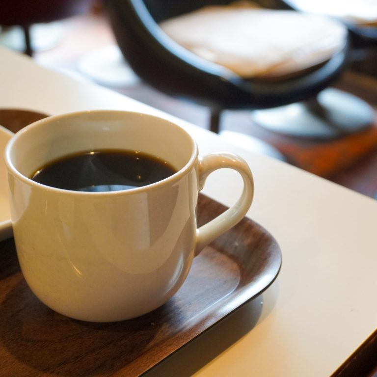 半世紀の物語を紡ぐ「喫茶イーグル」でとっておきの時間